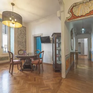 Appartamento Palazzo Pamphili, Roma