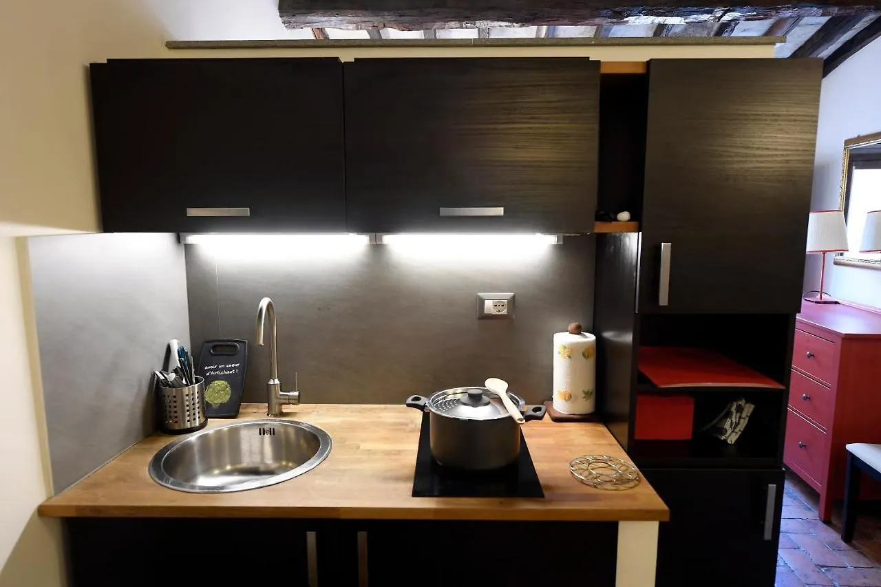 Grotte - Campo De' Fiori Apartment Rome